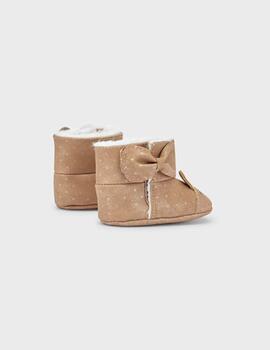 Botas Mayoral Pelo Camel Para Bebé